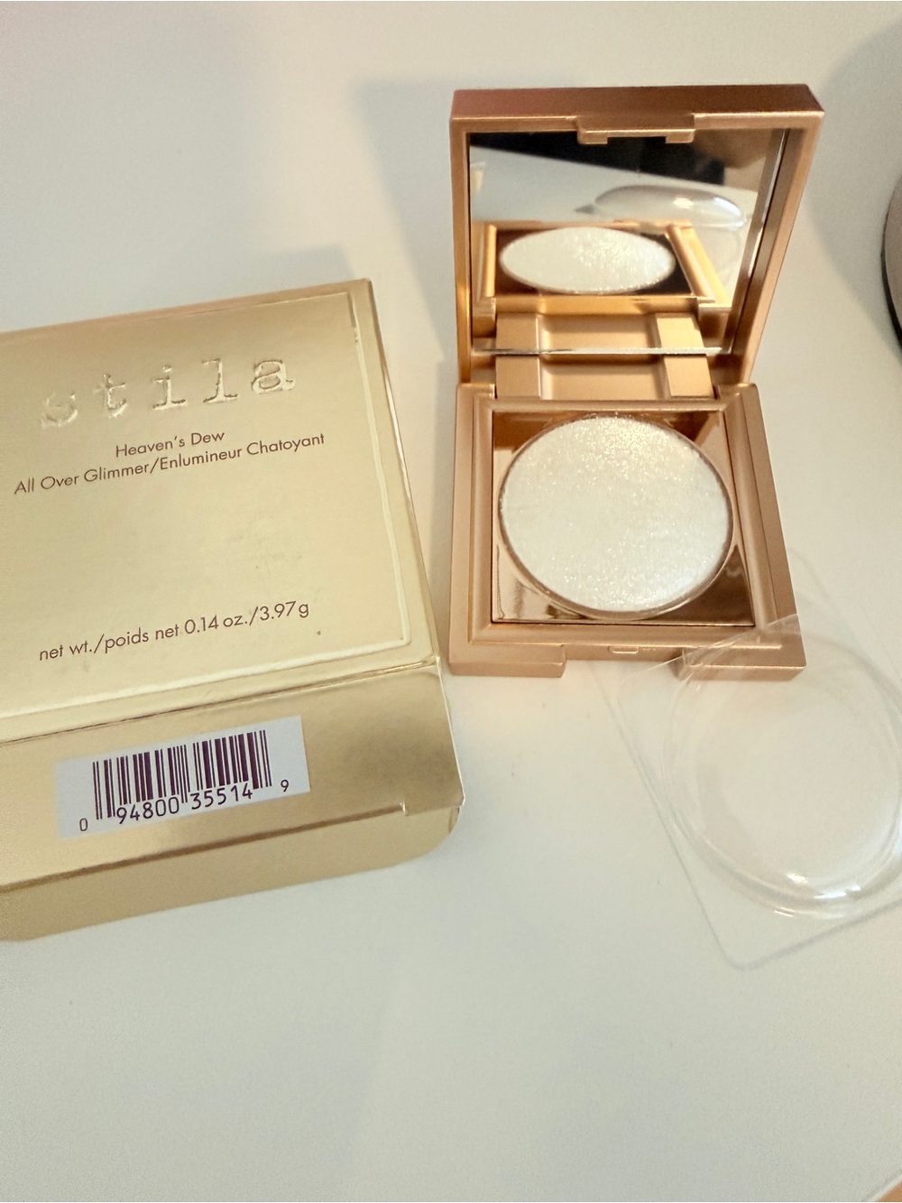 Stila Heaven‘s Dew all over Glimmer, eyeshadow, New